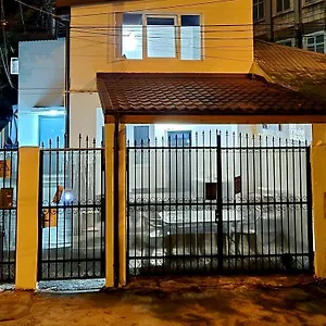 Hostel Monument, Bucureşti